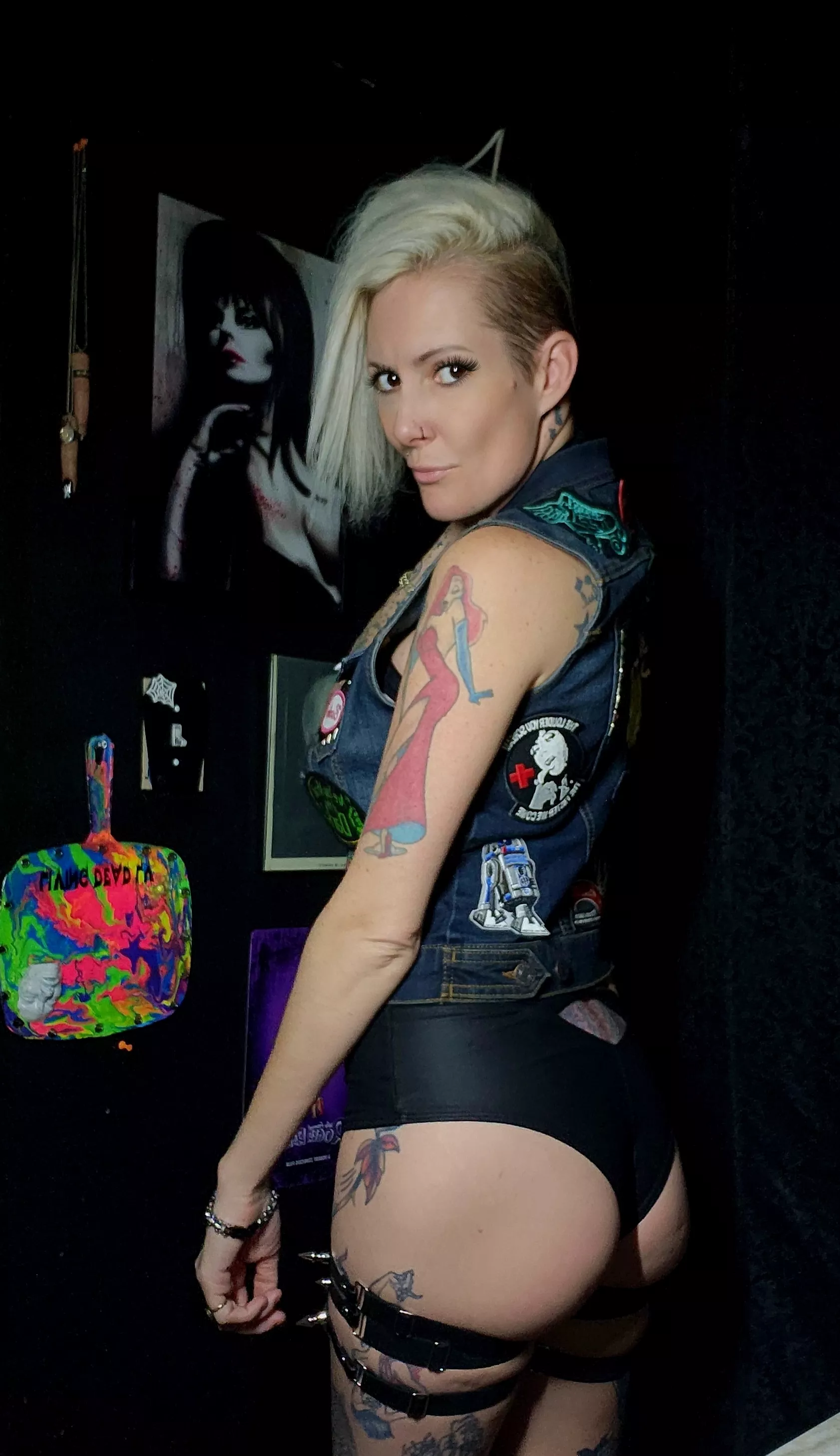 I think I'm in the right place 🤘🦇🖤