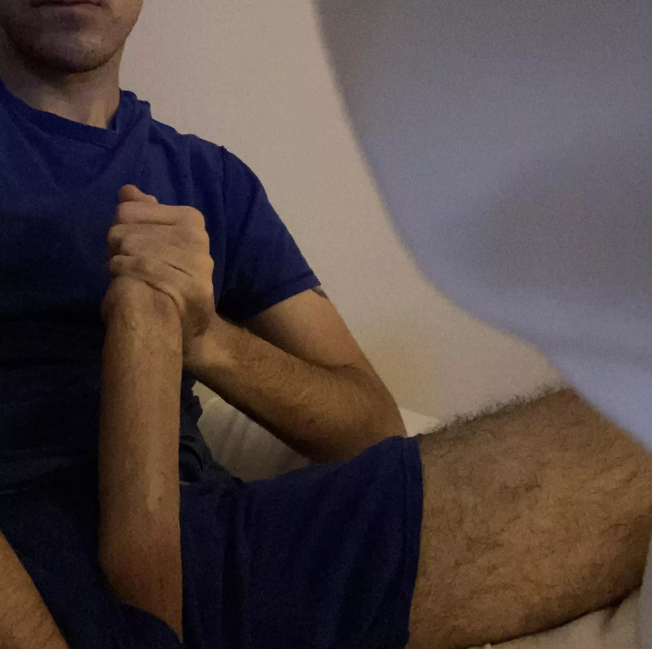 i'm blue if i was green i would die 🎶