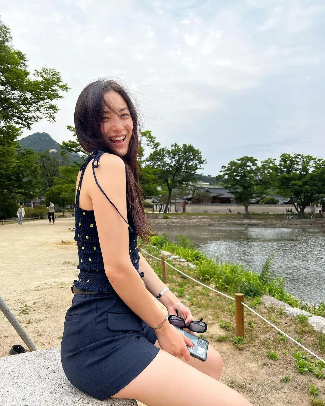 Korean x Serbian x Russian