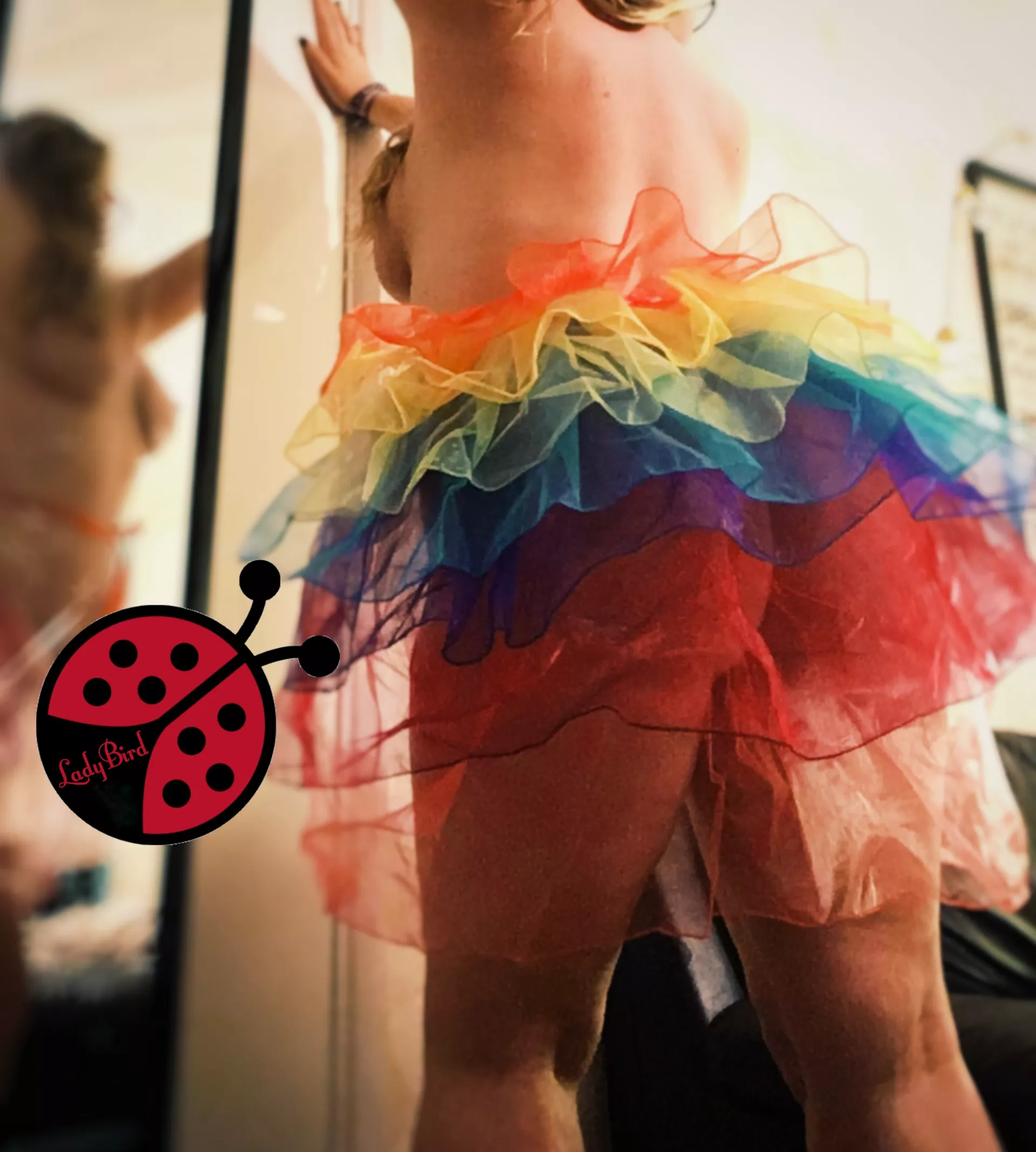 Naughty, naked circus stripper? 🤡