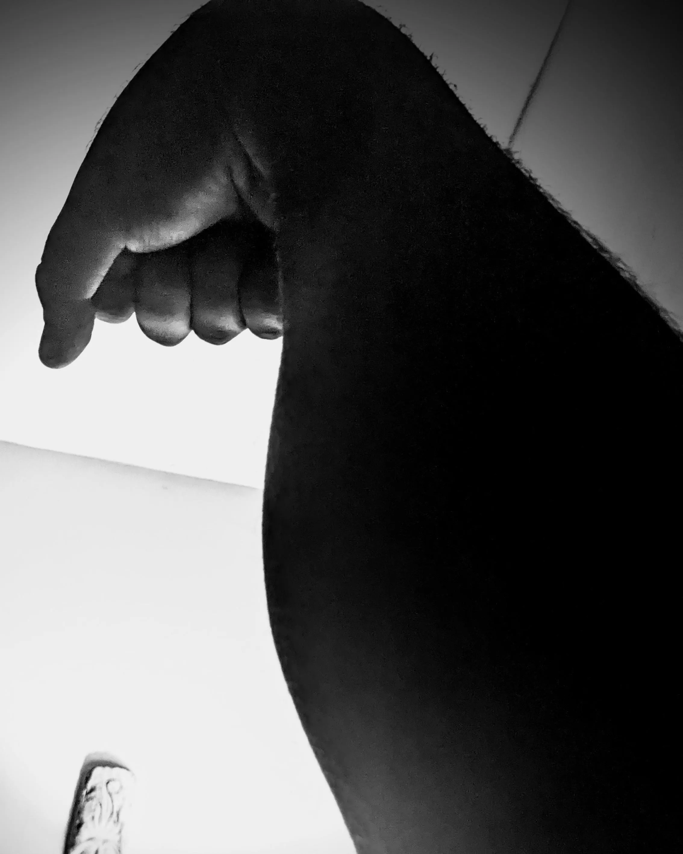 Not veiny, but plenty of forearm 😜