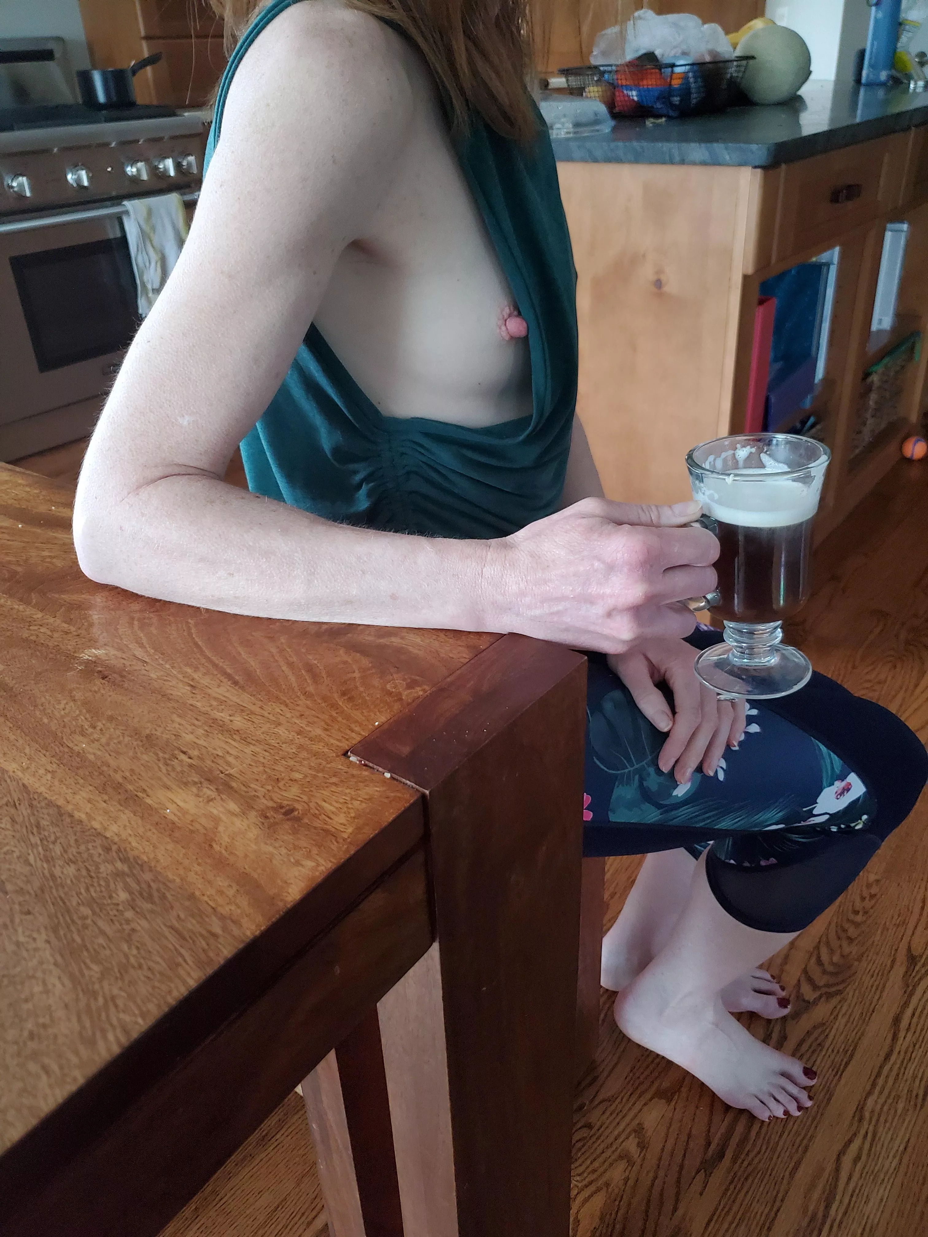 Nothing wrong with a married woman who shows her tits to let other men know that she's available, right?