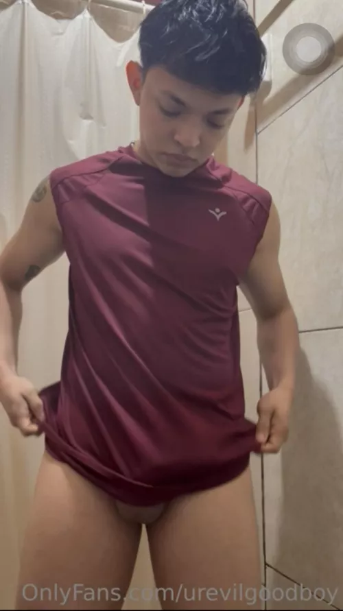 Some cute bitch wanna talk?