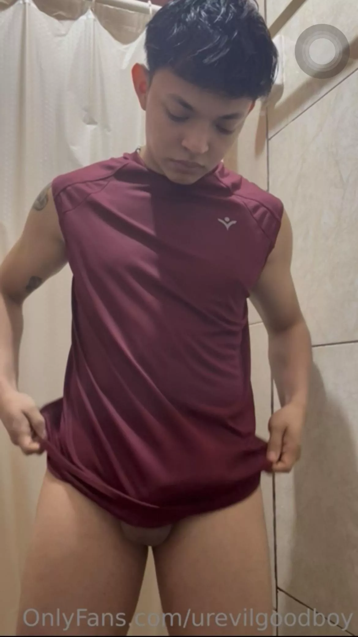 Some cute bitch wanna talk?