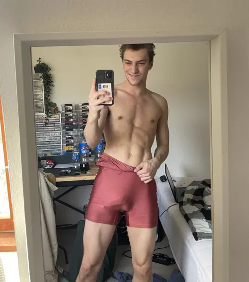 Thank you for all the love from my last post, so glad Dane are handsome here 😋