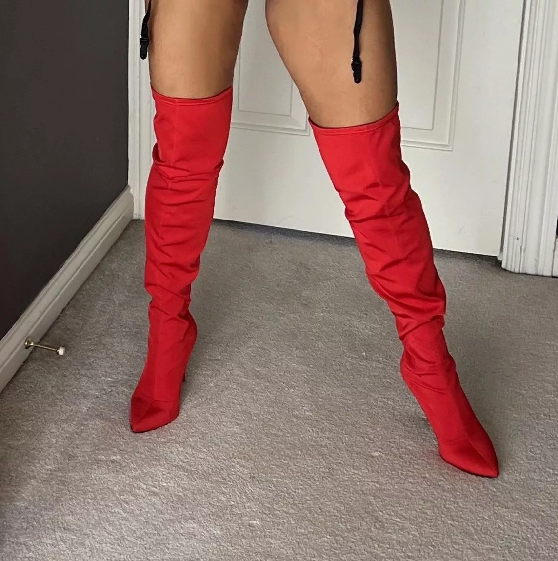These red boots will make you want to sin...