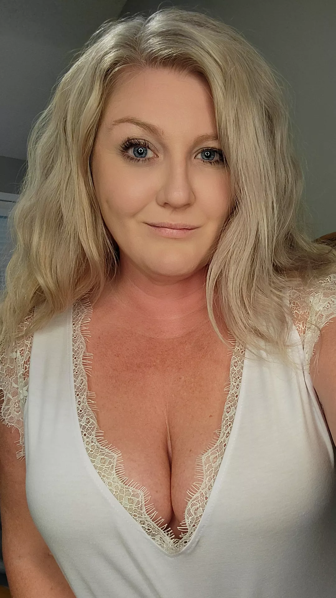 Thirsty for some milf milkers