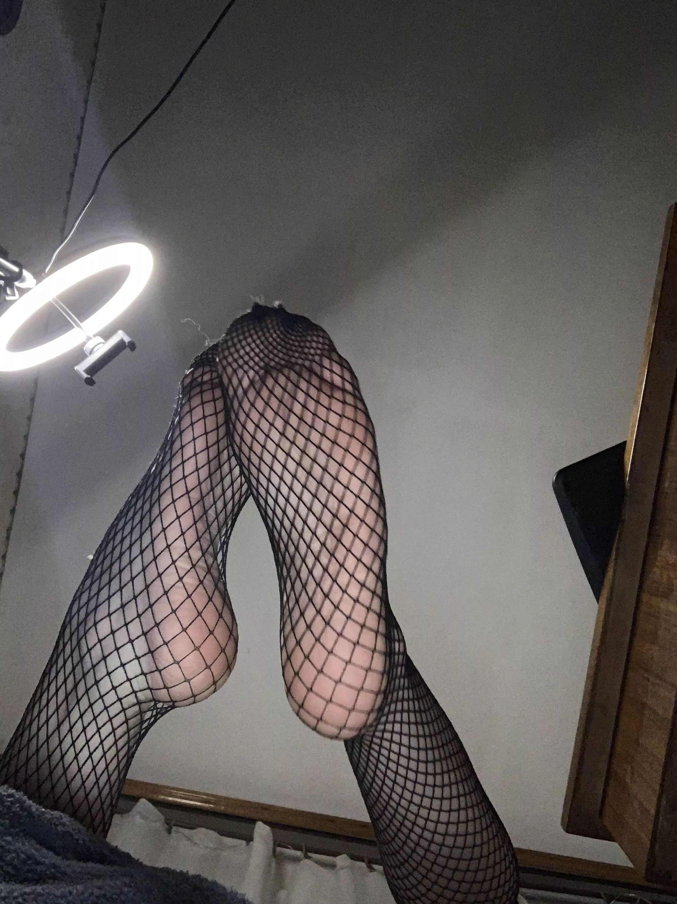 waiting for someone to worship me