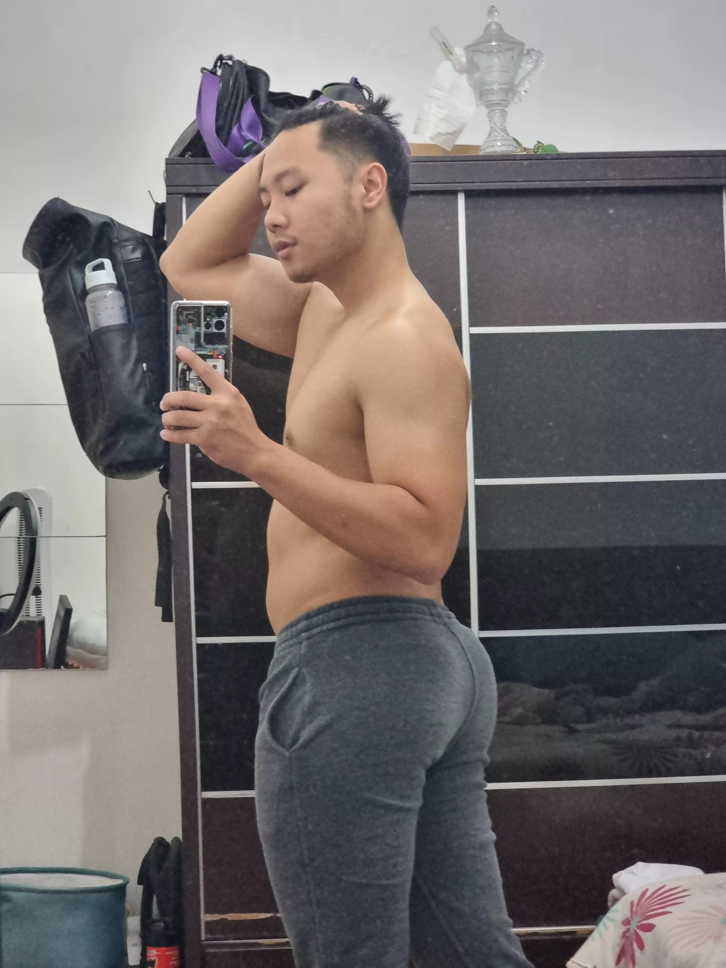 Who wants cake for dinner? 😉