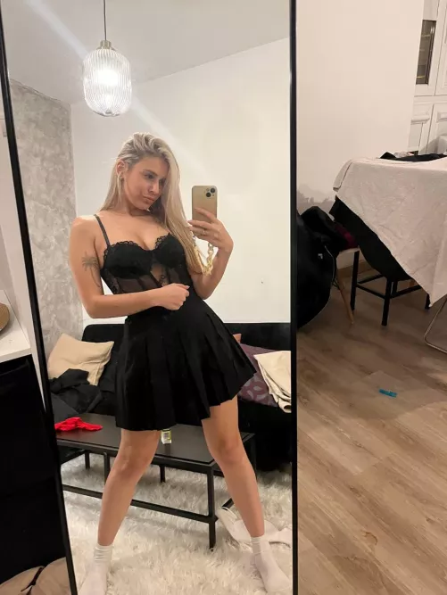 would you suck my tiddys?