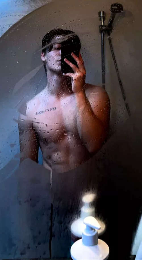 18, just finished showering 😏