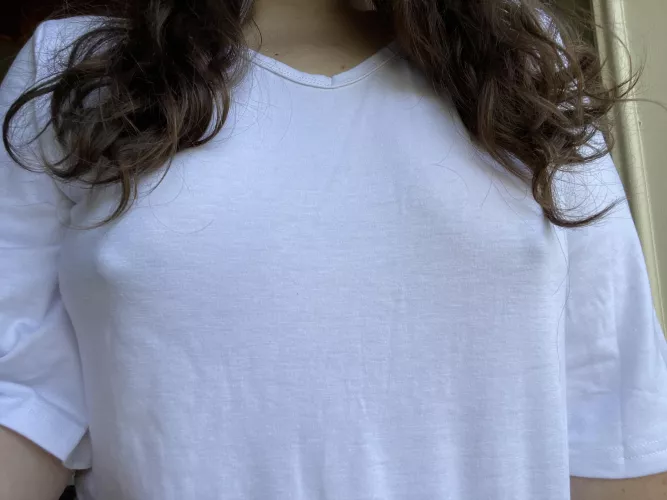 Braless for date night?