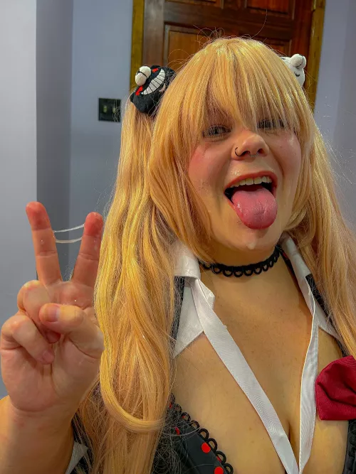 Cosplay just makes me crave cum