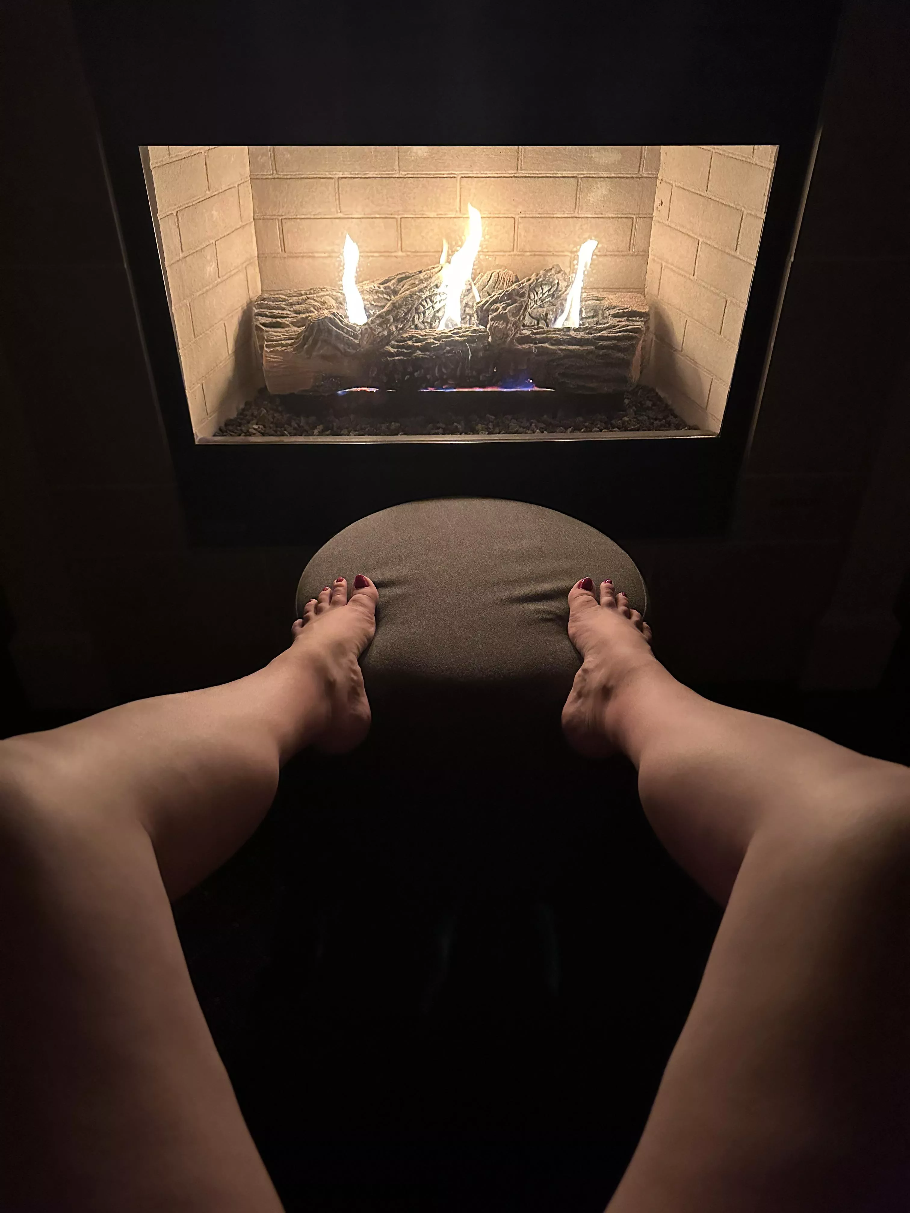 Dinner by the fire 🔥