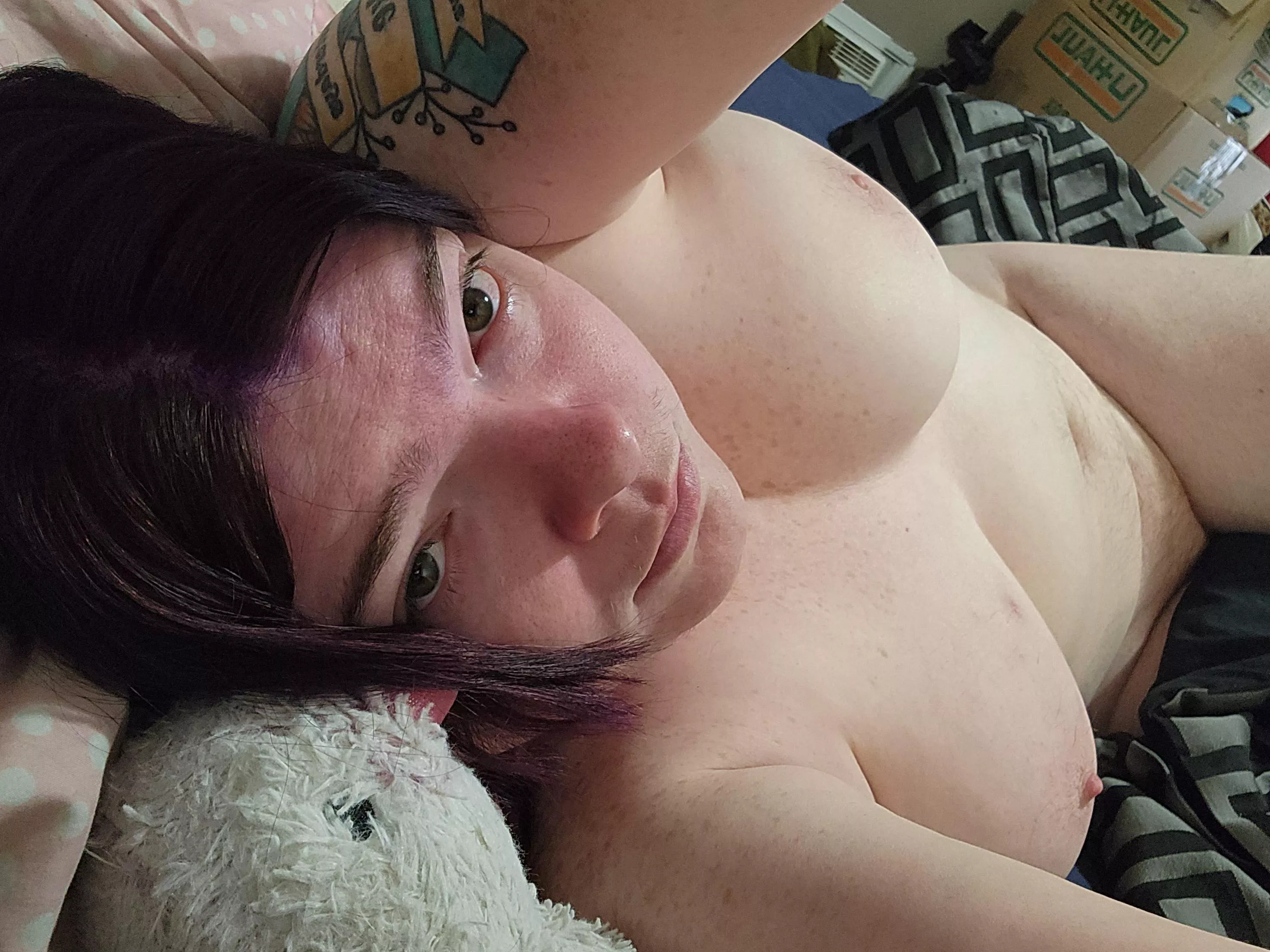 Do people actually like nipples like mine? 🥺