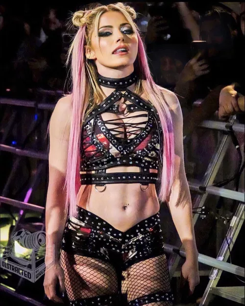 Encourage me as Alexa Bliss