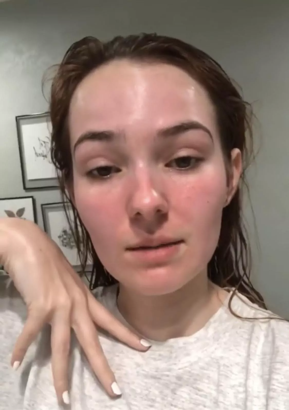 F27] mommy will humiliate your baby dick if you are below 7 inches 🍤🍤and say yes.