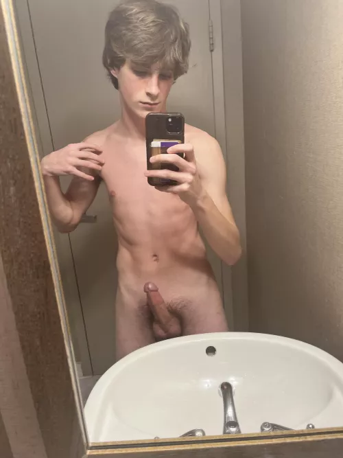 freshly 18 virgin cock