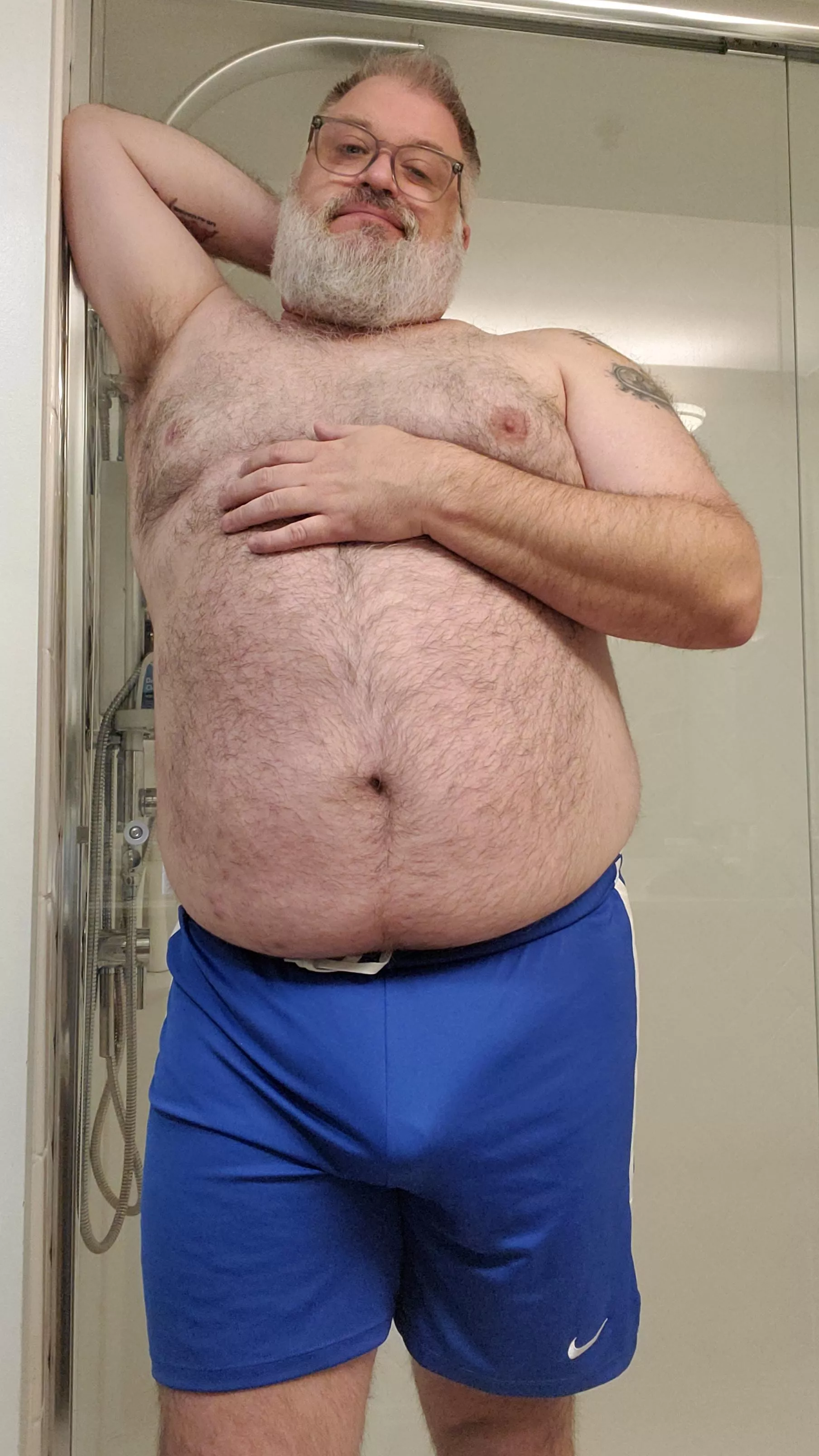 Happy Friday bears! Hope you all have a great weekend