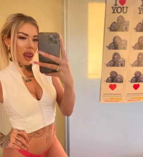 Hope I see some nice tributes today :)