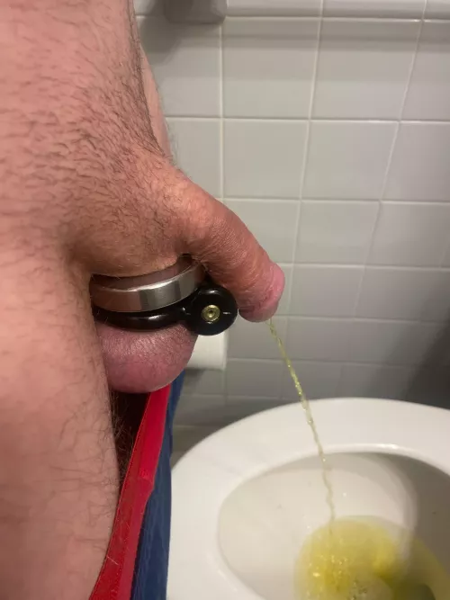 I love pissing in front of people.