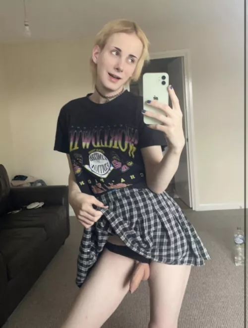 I need a blowjob 😝😝