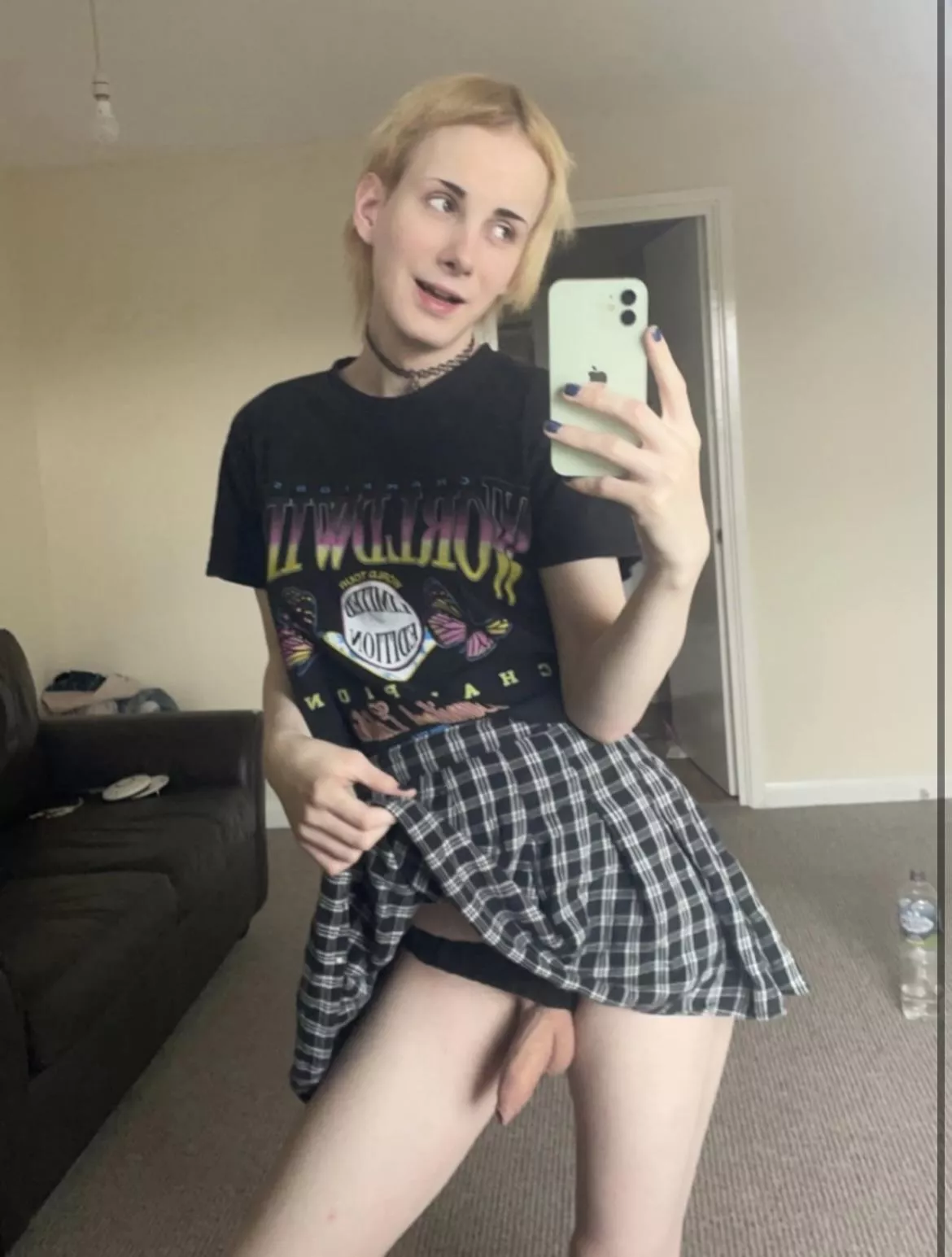 I need a blowjob 😝😝