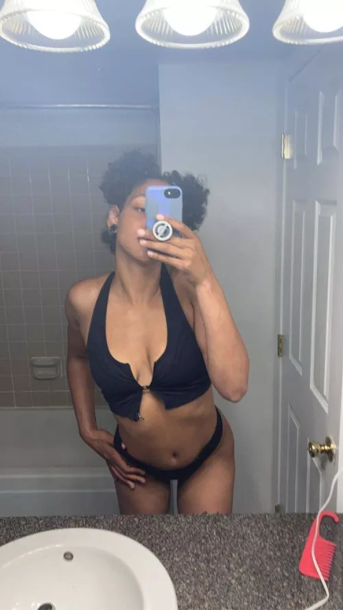 I'm horny who should I fuck next