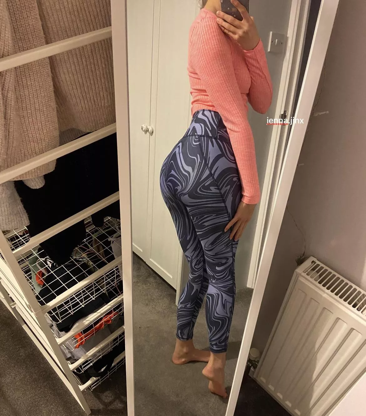 Marble print leggings 😍👏OC