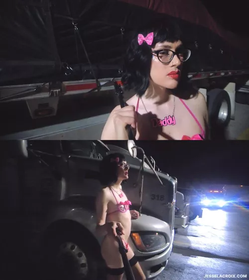Me being a truck stop slut. One of these times i'm going to end up getting gangbanged :)