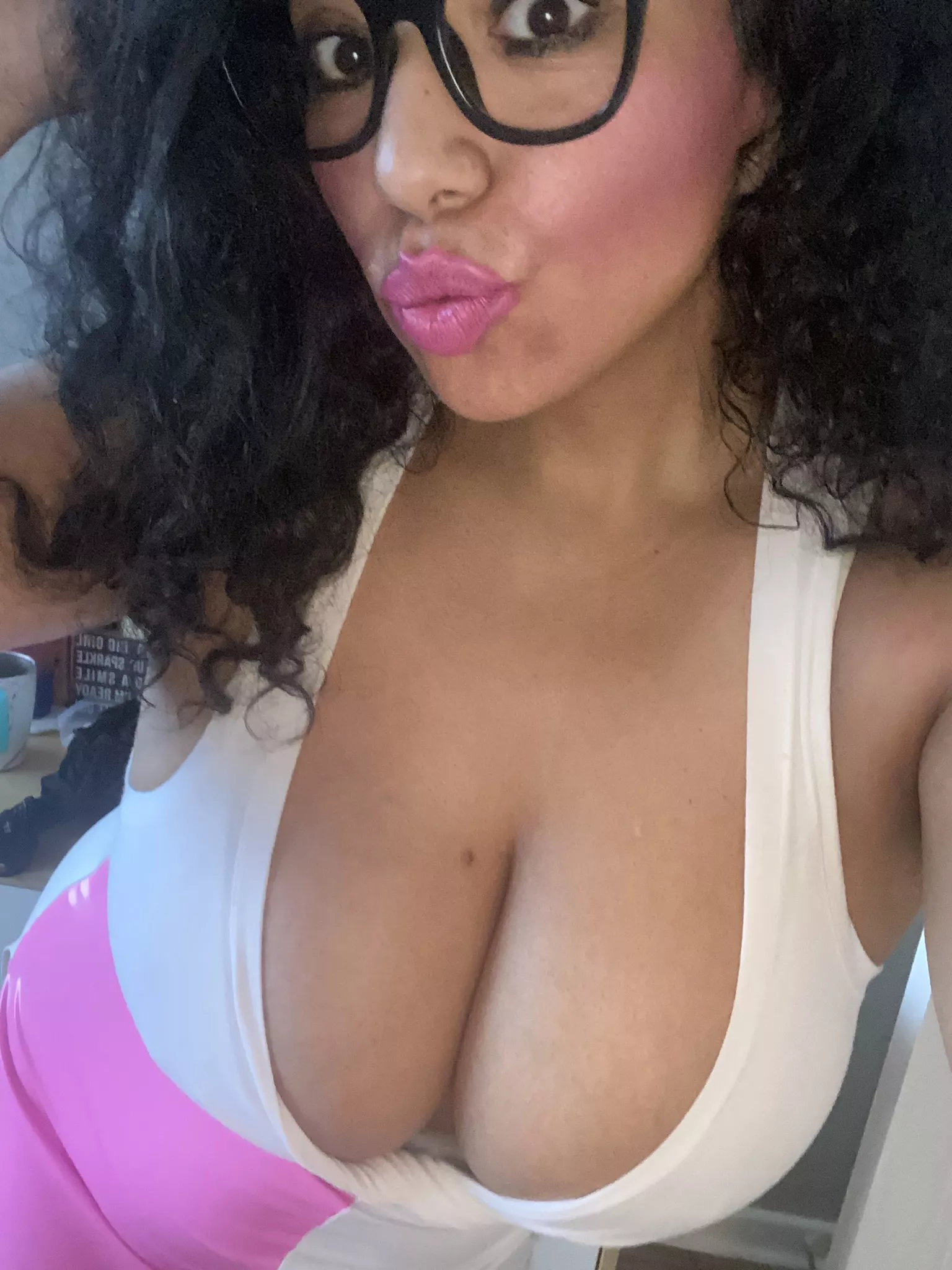 PinkLips, Sme KissyFace