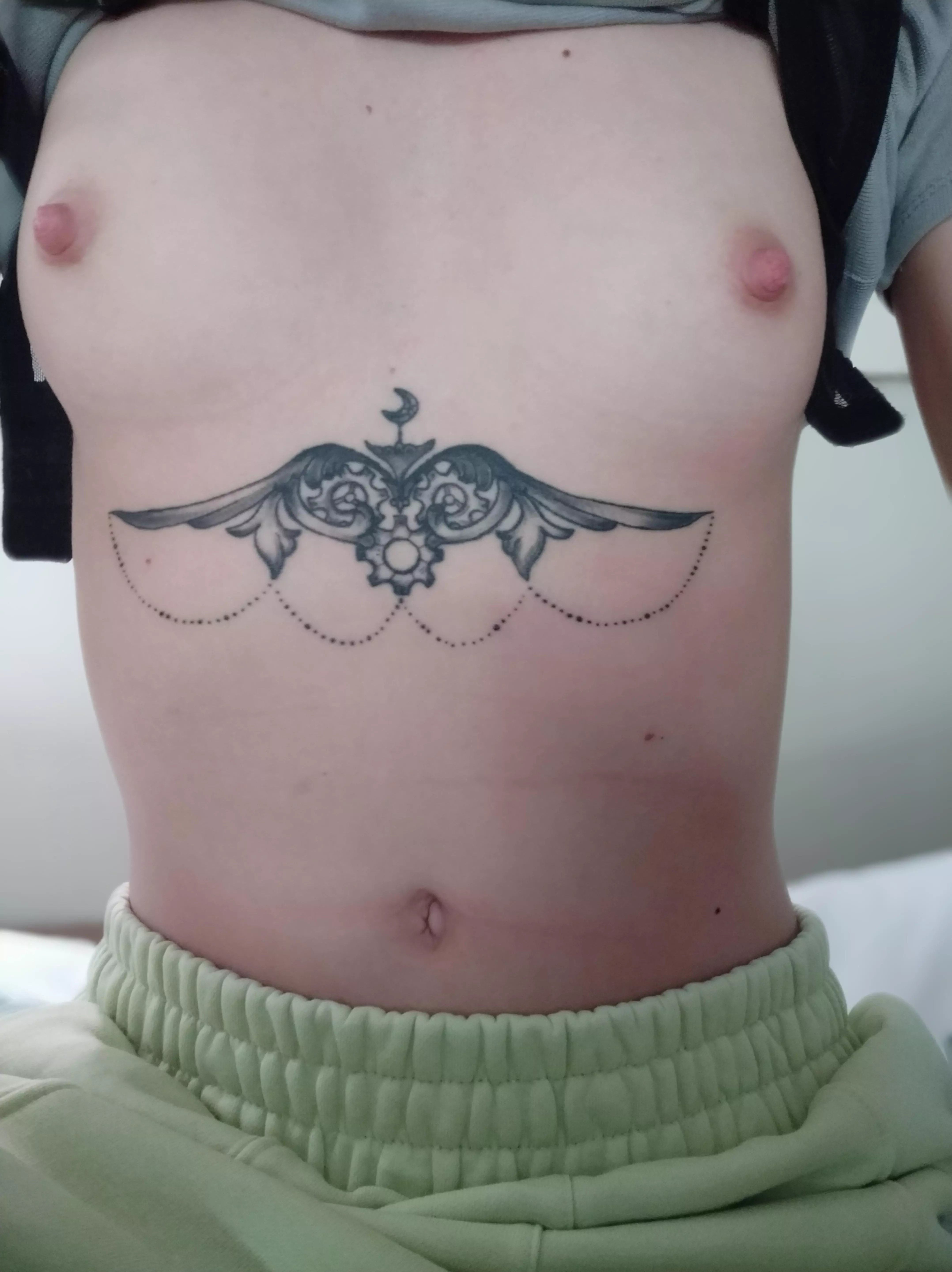 Please squeeze them 🥵