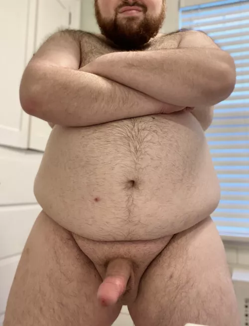 Snowing here🙃 Need a cuddle buddy this Saturday, any takers?😉