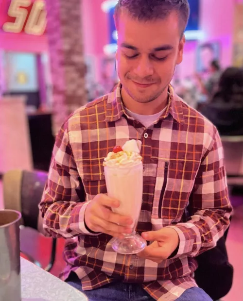 Sweet like a dessert ♥️ have a great weekend guys!