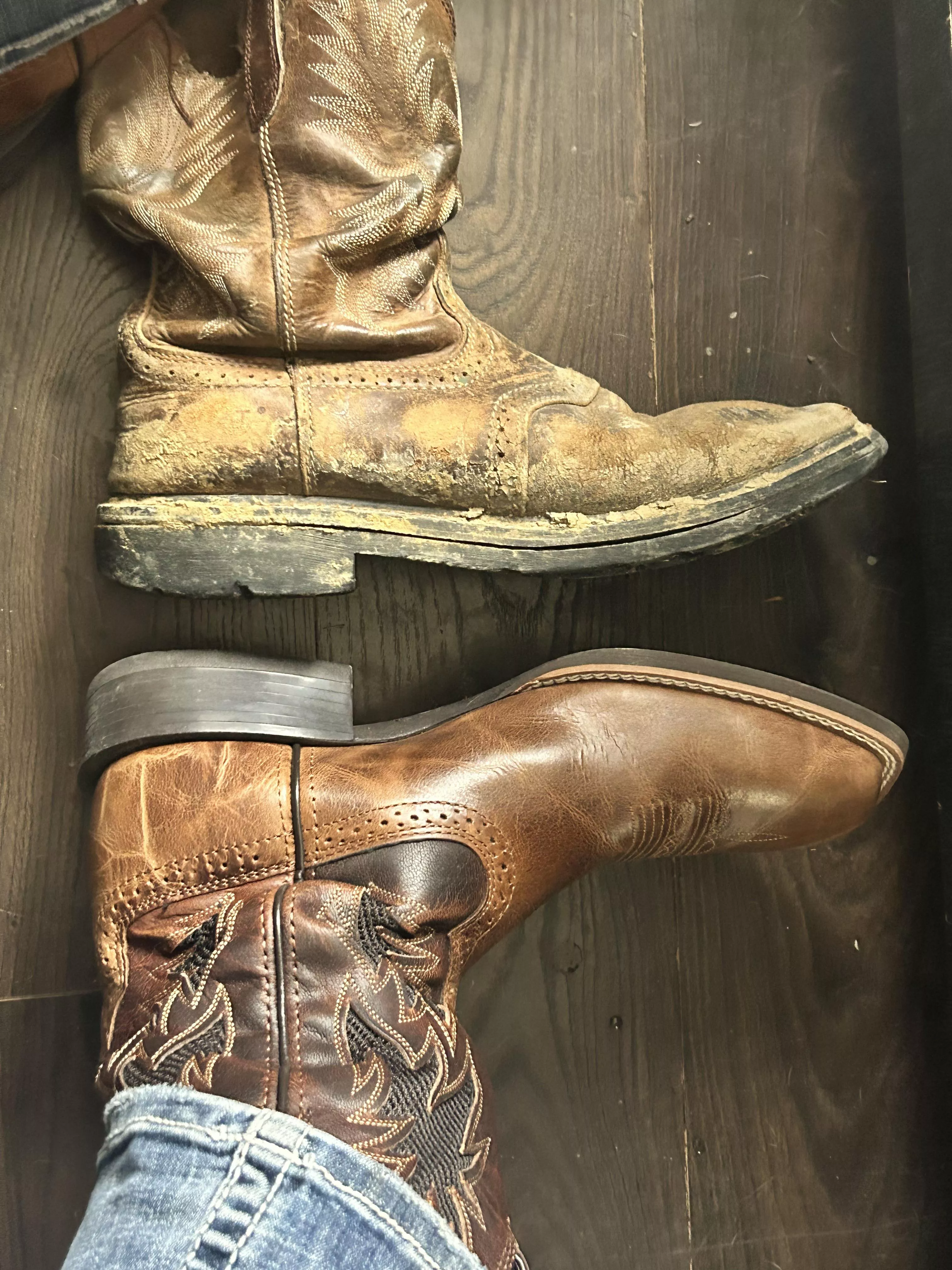 They’ve been worn almost everyday for 10 years and never gave up. I always joked I would just wait till I walked through them. Today they were finally retired