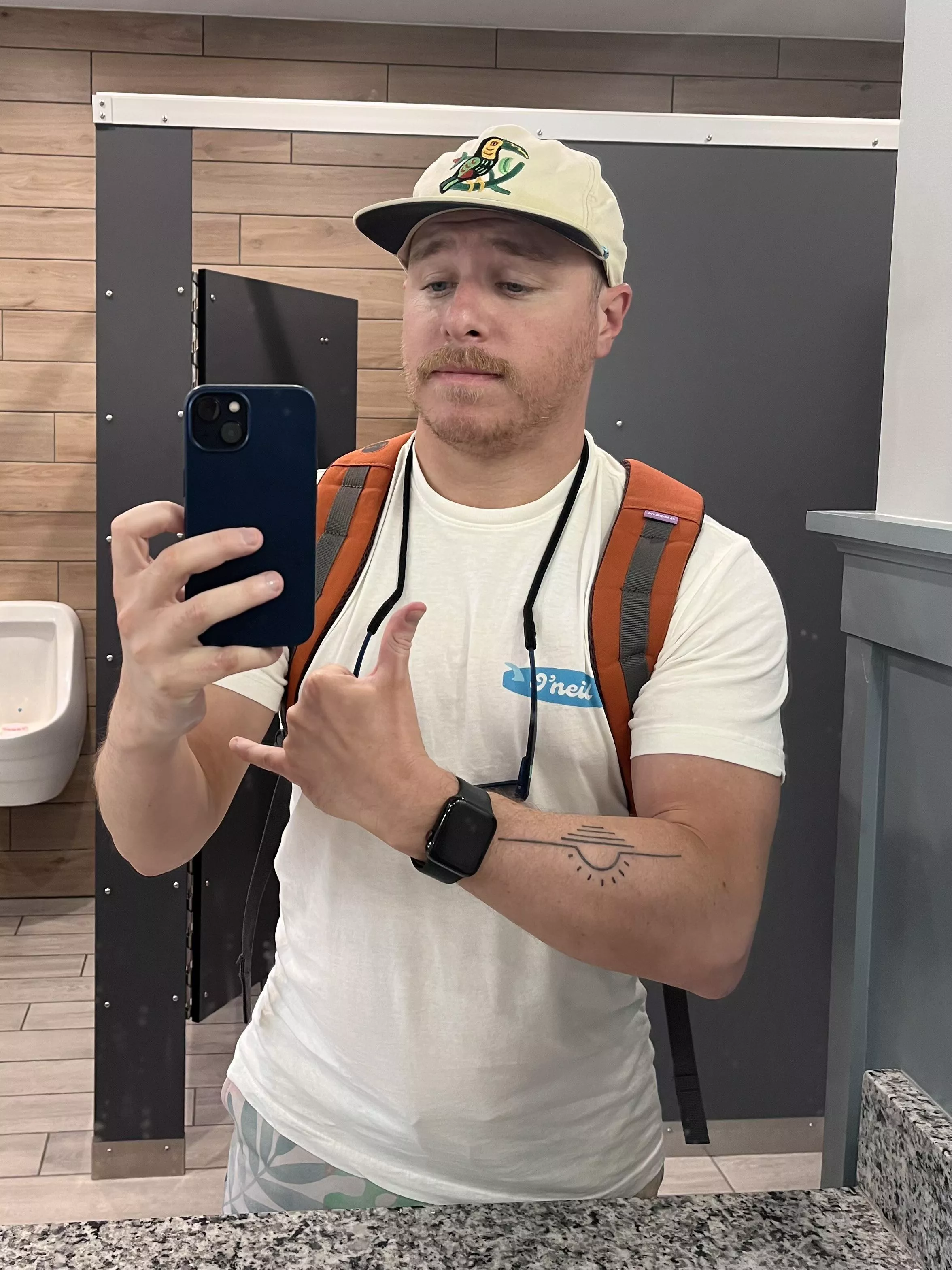 We love good bathroom lighting