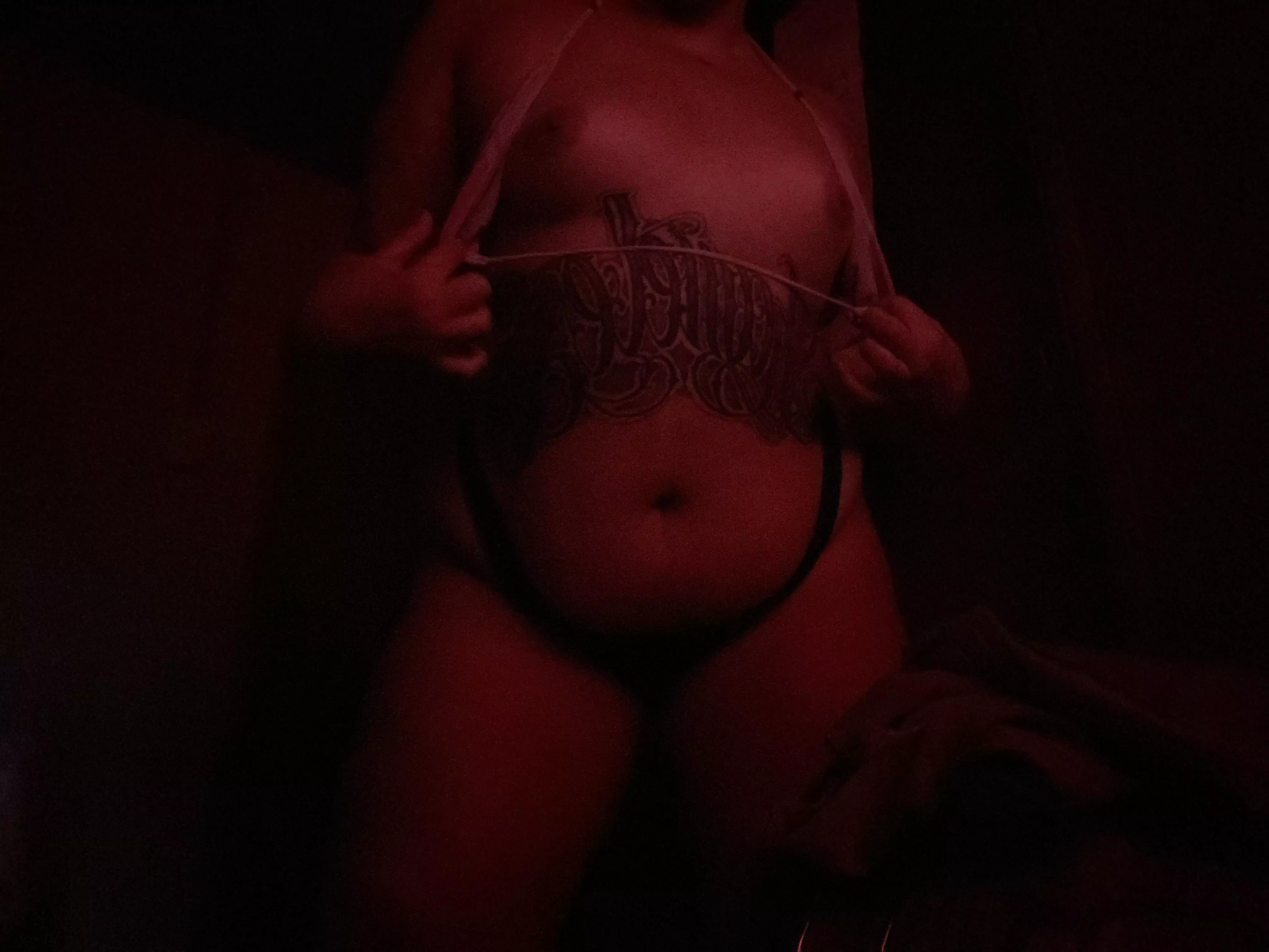 what are u touching first? 💖