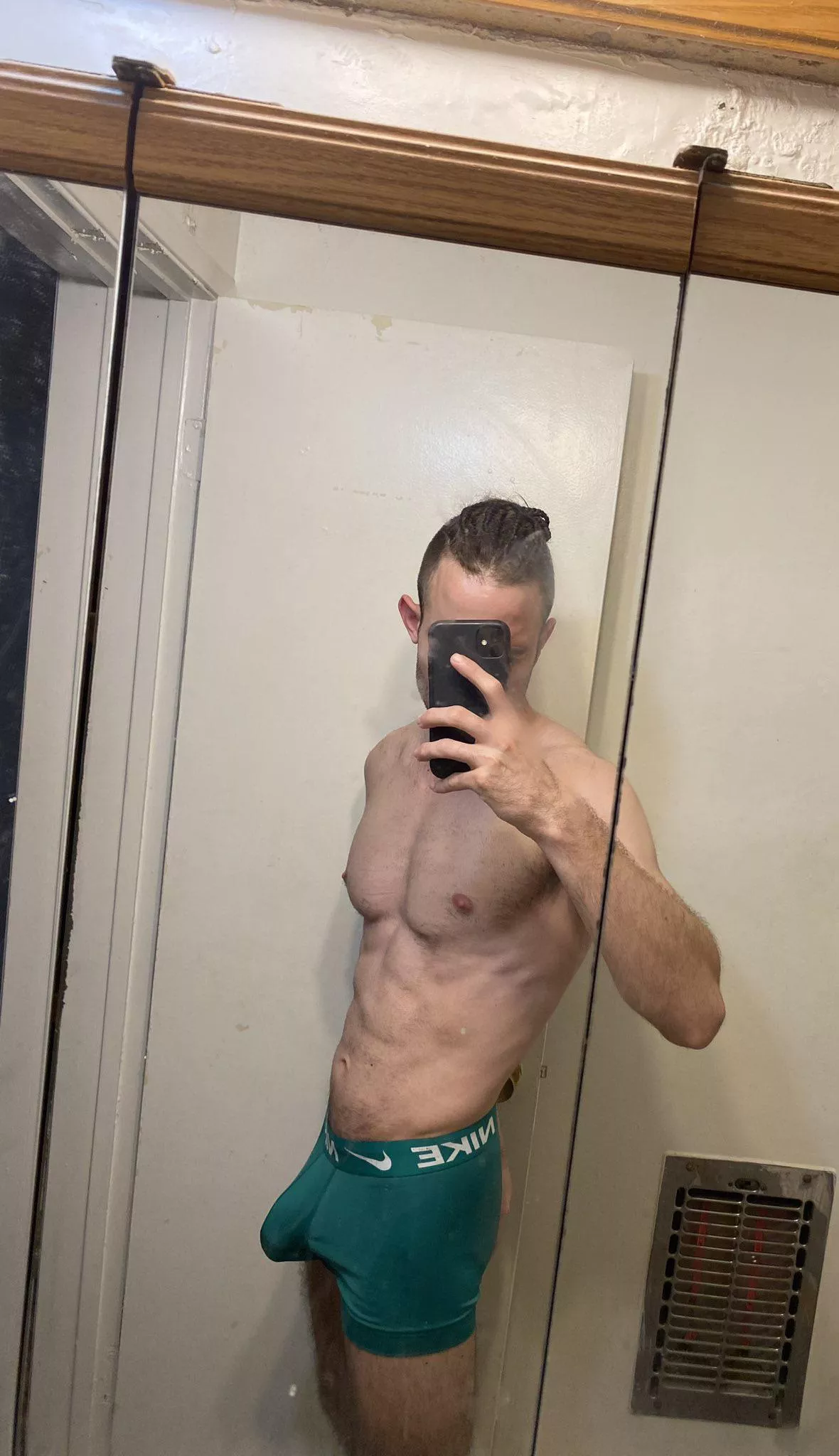 23 down to compare hmu