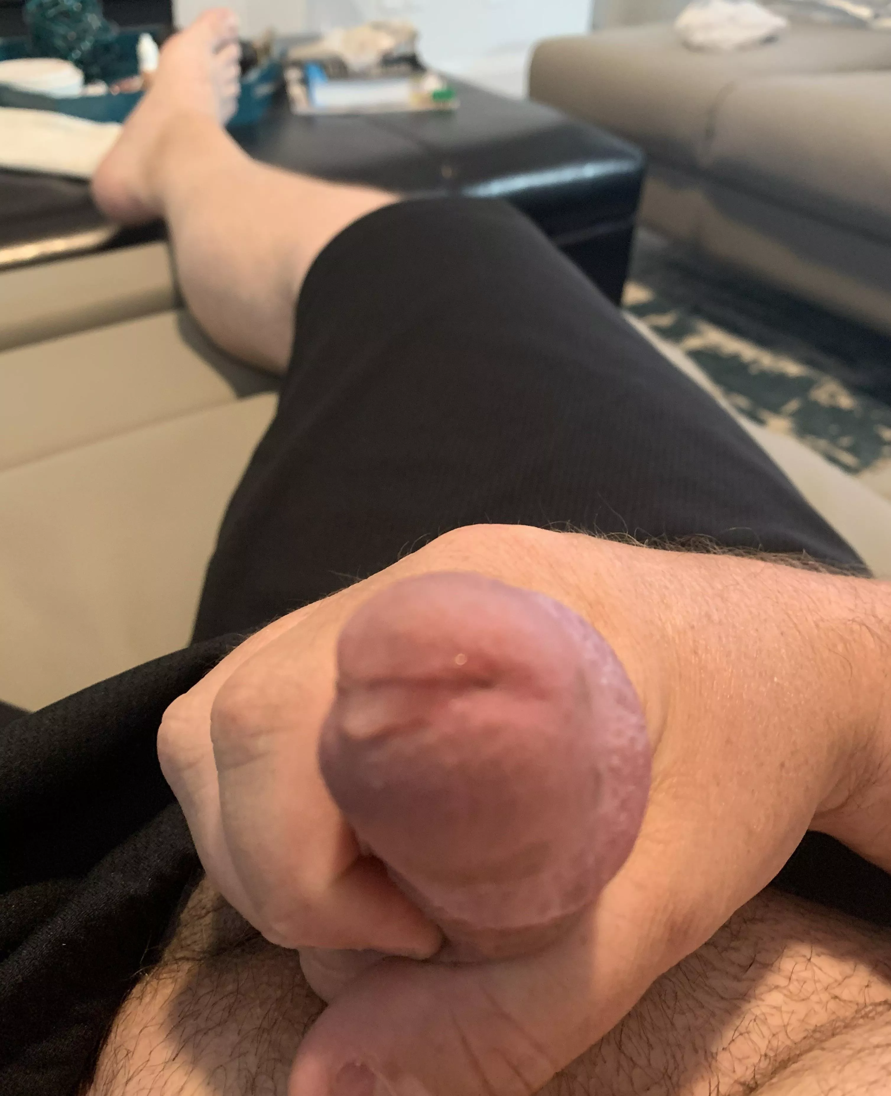 (43) Daddy is watching golf and relaxing..