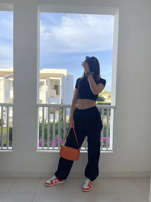 Black like my soul😈