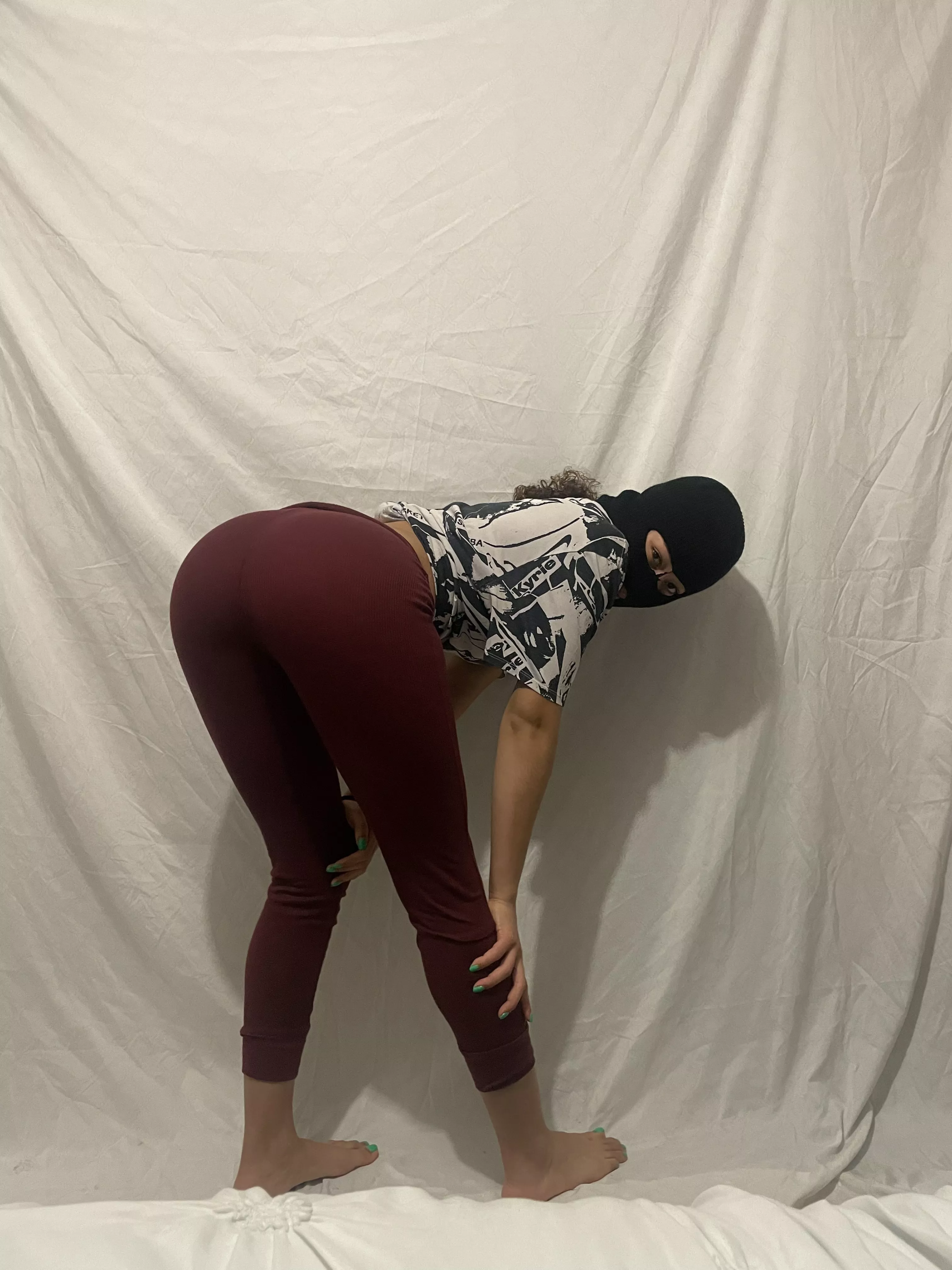 bum gets cute ad in your grill but how cute