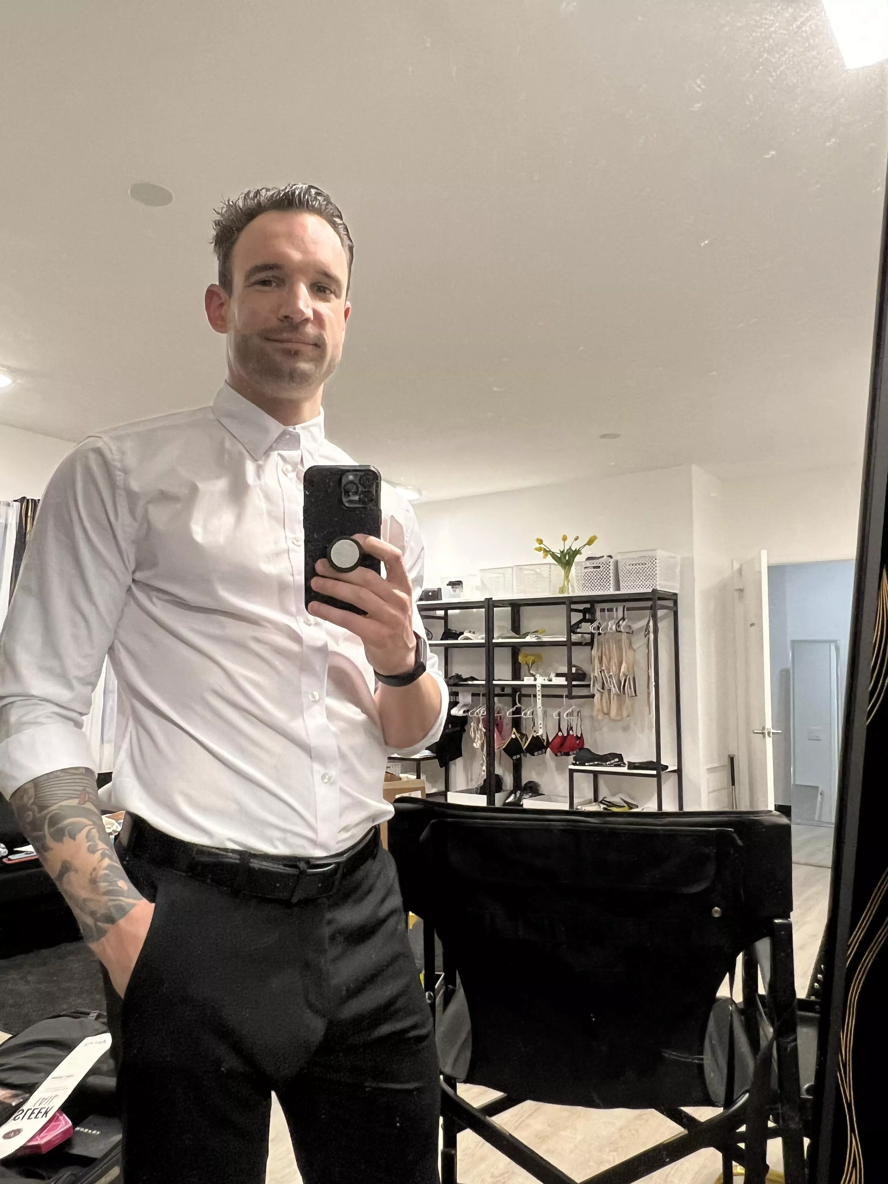 Dressing formal can be so sexy