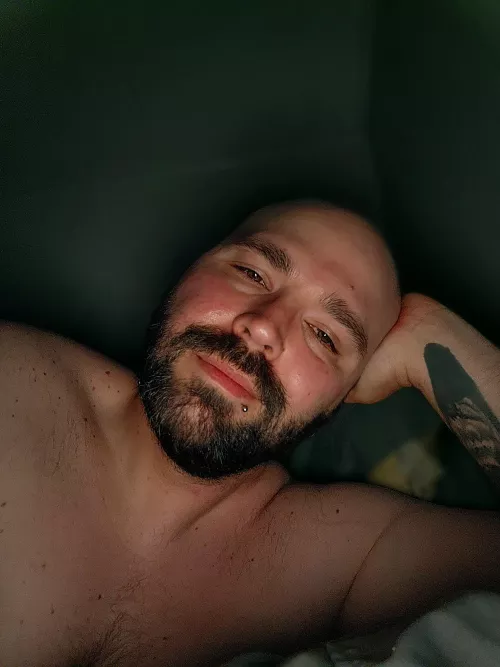 Good morning to all you cuties 😊