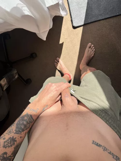 I tattooed my penis and it looks delicious