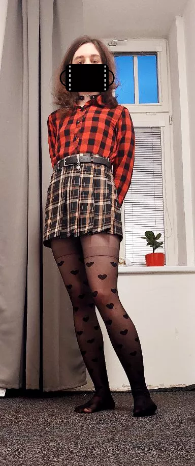 I'll post more pics, I love this outfit.😍