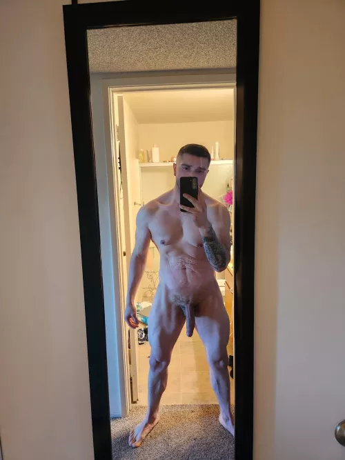 In all my flawed glory, loose skin, stretch marks and all.