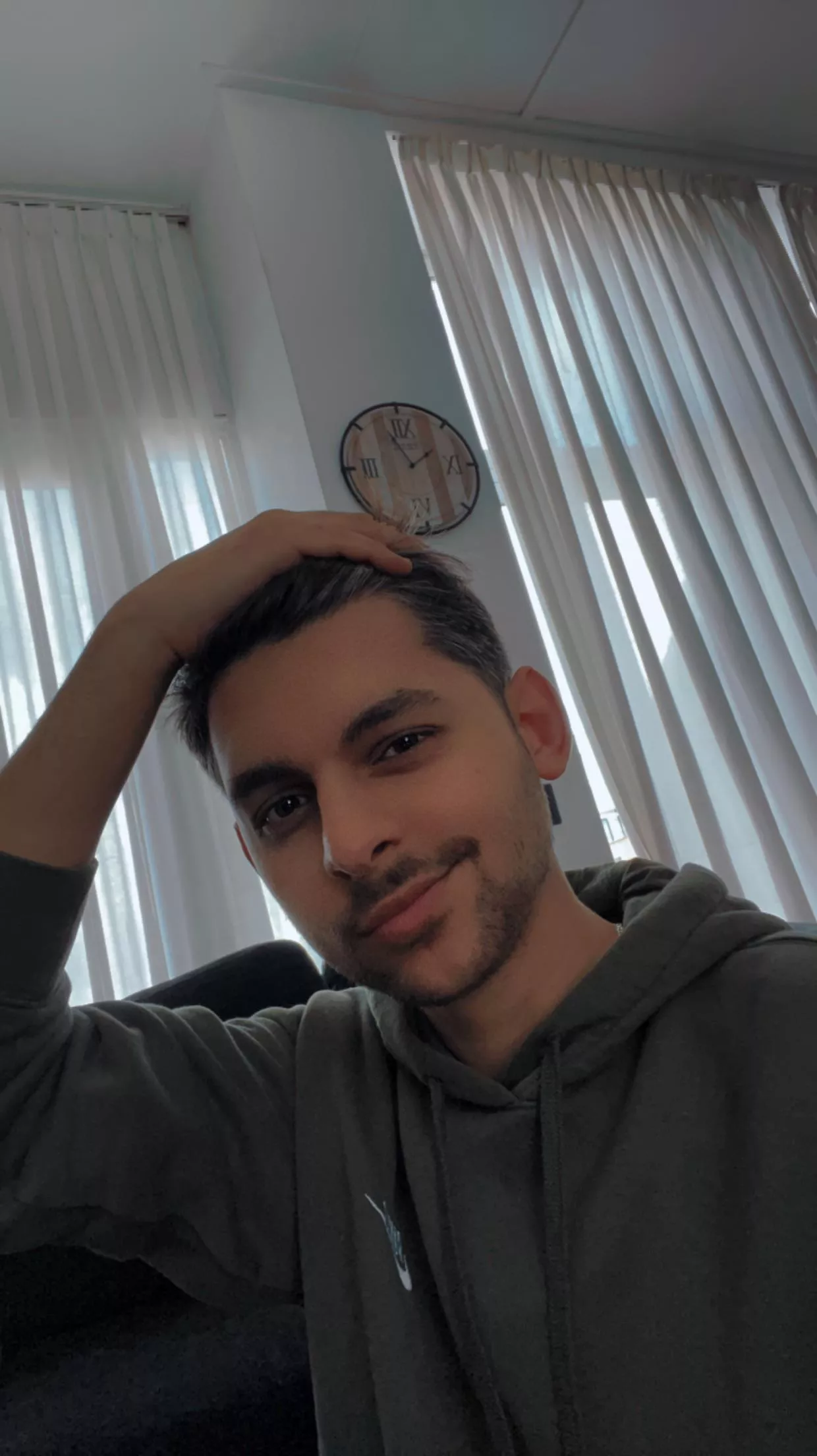 Kinda bored, stuck at home being overworked and depressed… Let’s chat! 🙂