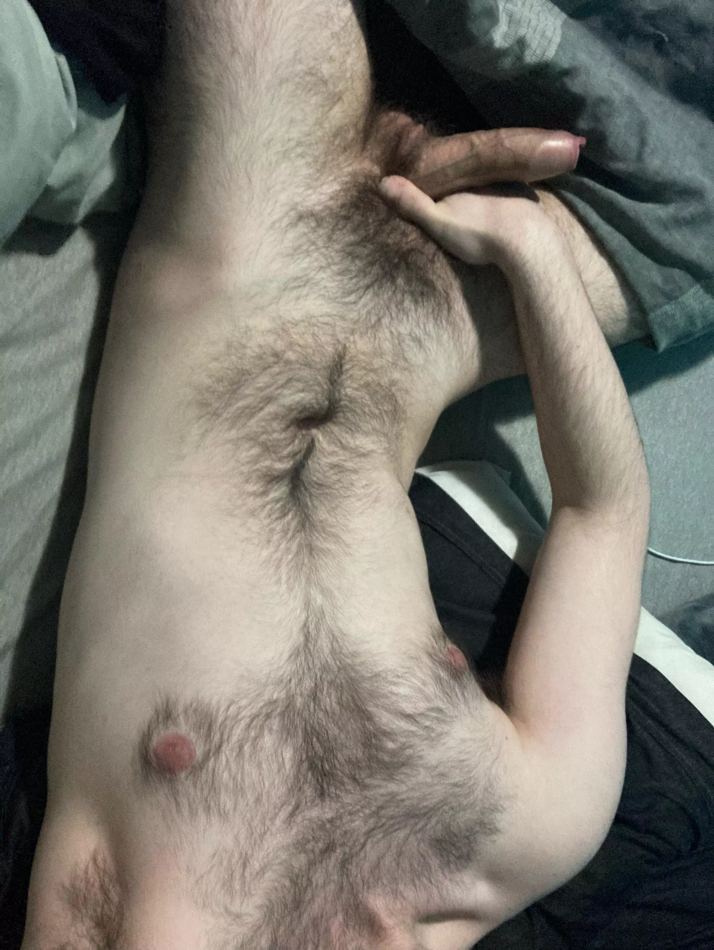 Need a bro with a nice ass to ride me hmu sc: owie1226