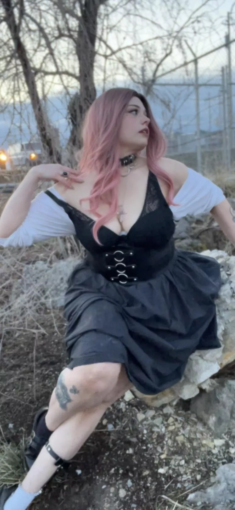 Oh no my boobs are about to fall out! 🤍🤤