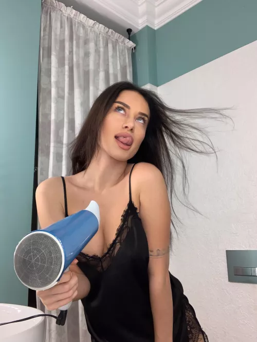 On my free onlyfans you can check out much more 🔥